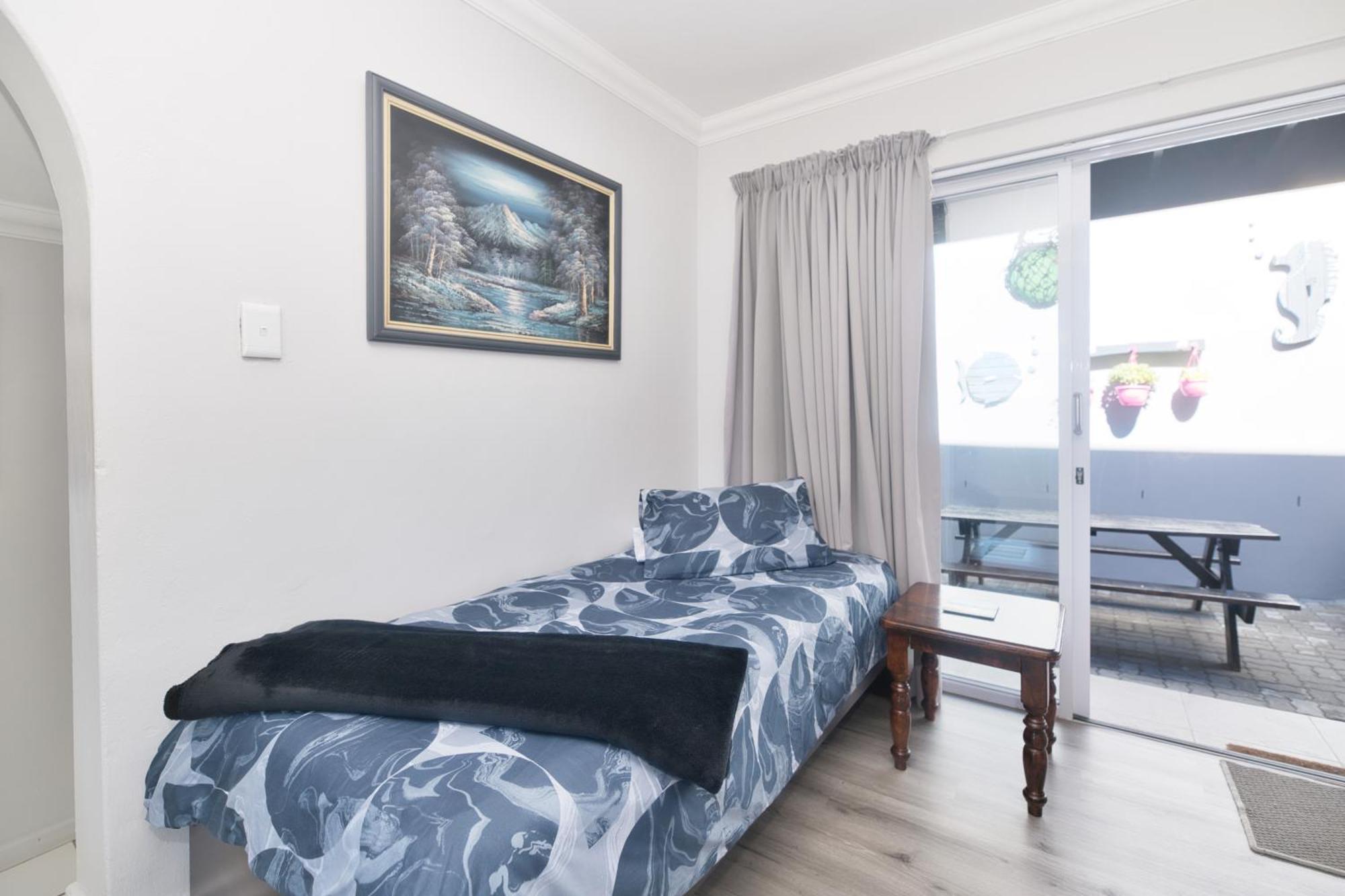 דירות Redsky Self Catering אגוליאש מראה חיצוני תמונה